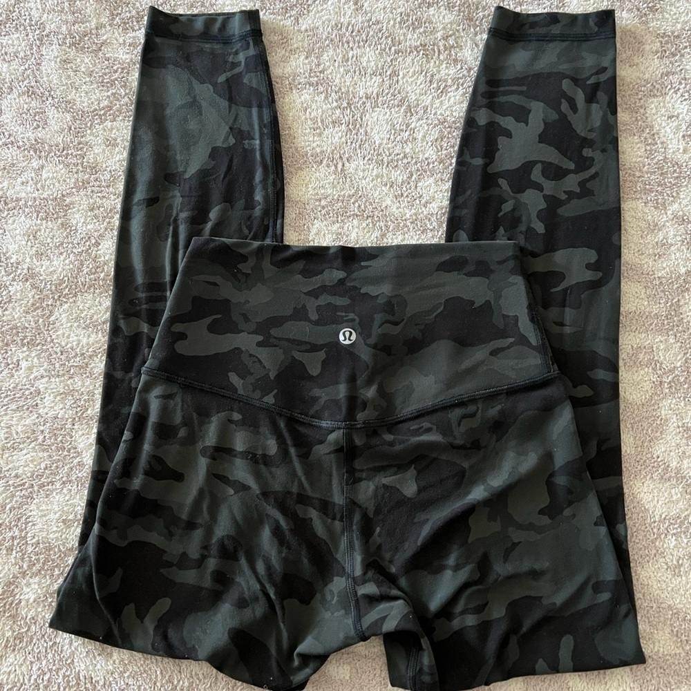 Lululemon green camo align leggings 25” size 4